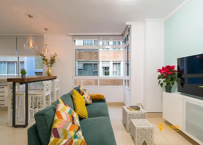 Апартаменты Living Canteras Homes - Beachside Parking *
